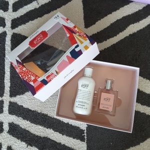 NWT Philosophy Amazing Grace Fragrance Set (Rose)